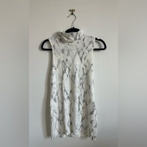 White House black market Sleeveless White and Gray Patterned Dress